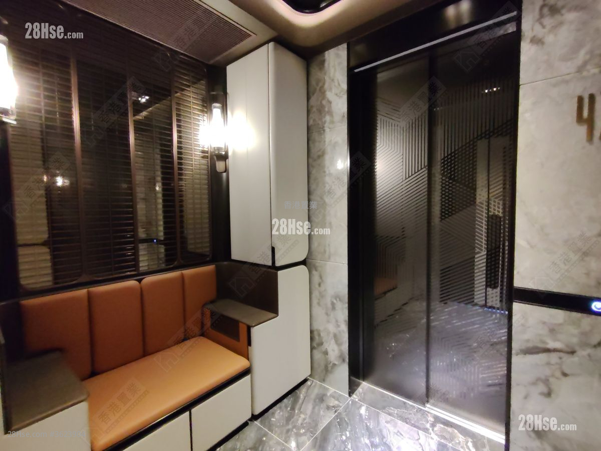 天璽天 租盤 4 房 , 3 浴室 1,367 平方呎 天璽天 租盤 4 房 , 3 浴室 1,367 平方呎