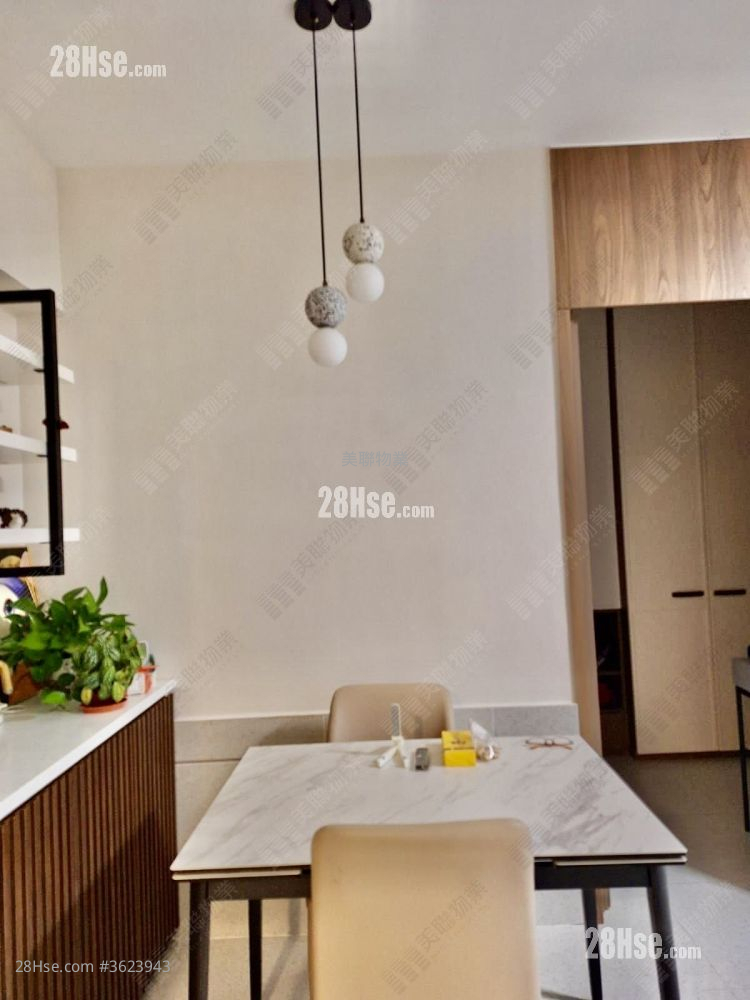 名城 售盤 3 房 , 2 浴室 675 平方呎 名城 售盤 3 房 , 2 浴室 675 平方呎