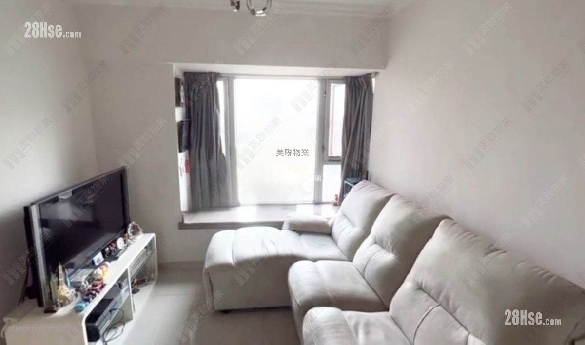 Parkland Villas Sell 2 Bedrooms 381 ft²