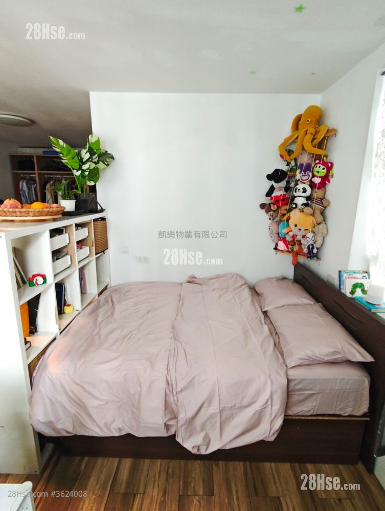 Hoi Lok Court Sell 383 ft² Hoi Lok Court Sell 383 ft²