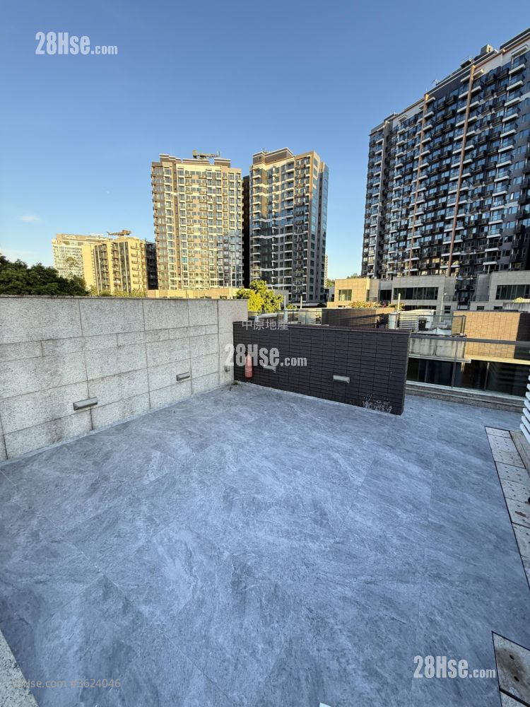 Avignon Rental 2,543 ft² Avignon Rental 2,543 ft²