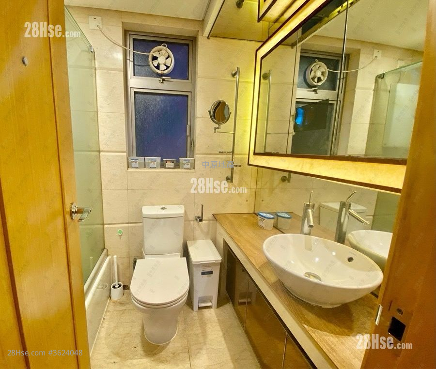 Harbour Green Sell 3 Bedrooms 541 ft² Harbour Green Sell 3 Bedrooms 541 ft²