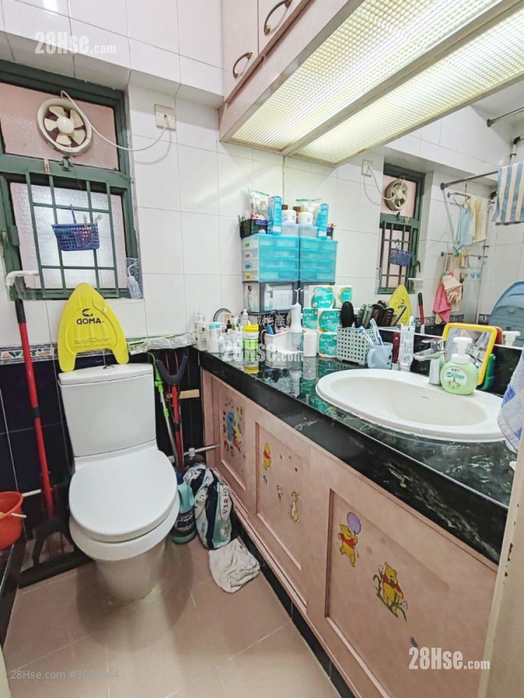 浪翠園 售盤 2 房 , 1 浴室 454 平方呎 浪翠園 售盤 2 房 , 1 浴室 454 平方呎