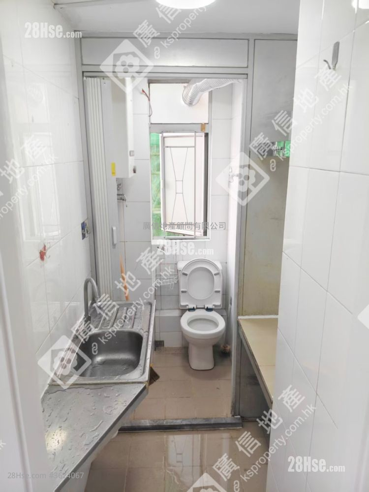 Wai Yip Building Rental Studio , 1 Bathroom 171 ft² Wai Yip Building Rental Studio , 1 Bathroom 171 ft²