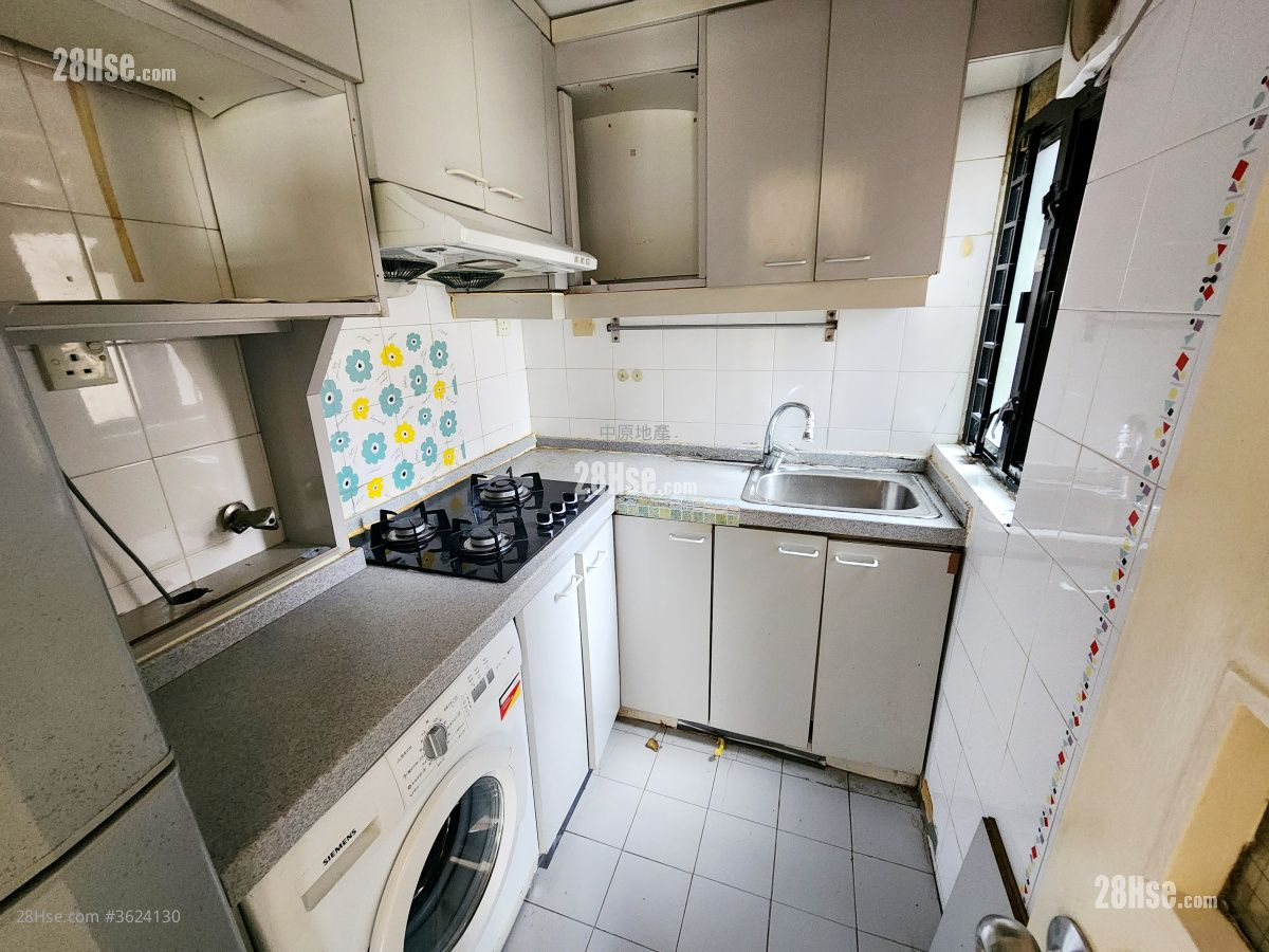 新港城 售盤 2 房 , 1 浴室 338 平方呎 新港城 售盤 2 房 , 1 浴室 338 平方呎