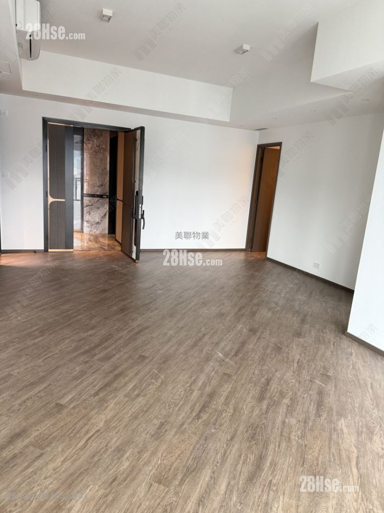 Cullinan Sky Rental 1,367 ft² Cullinan Sky Rental 1,367 ft²