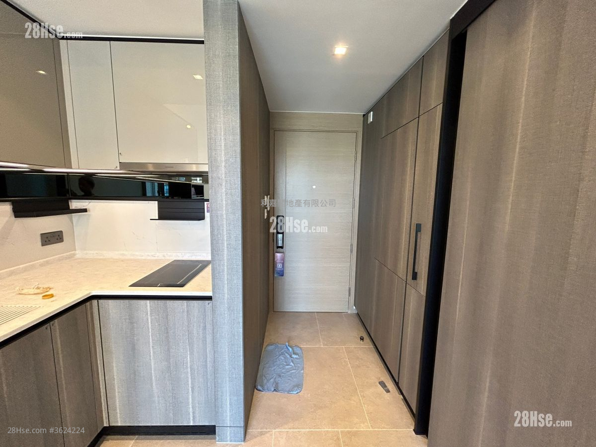 The Yoho Hub Sell 1 Bedroom , 1 Bathroom 349 ft² The Yoho Hub Sell 1 Bedroom , 1 Bathroom 349 ft²