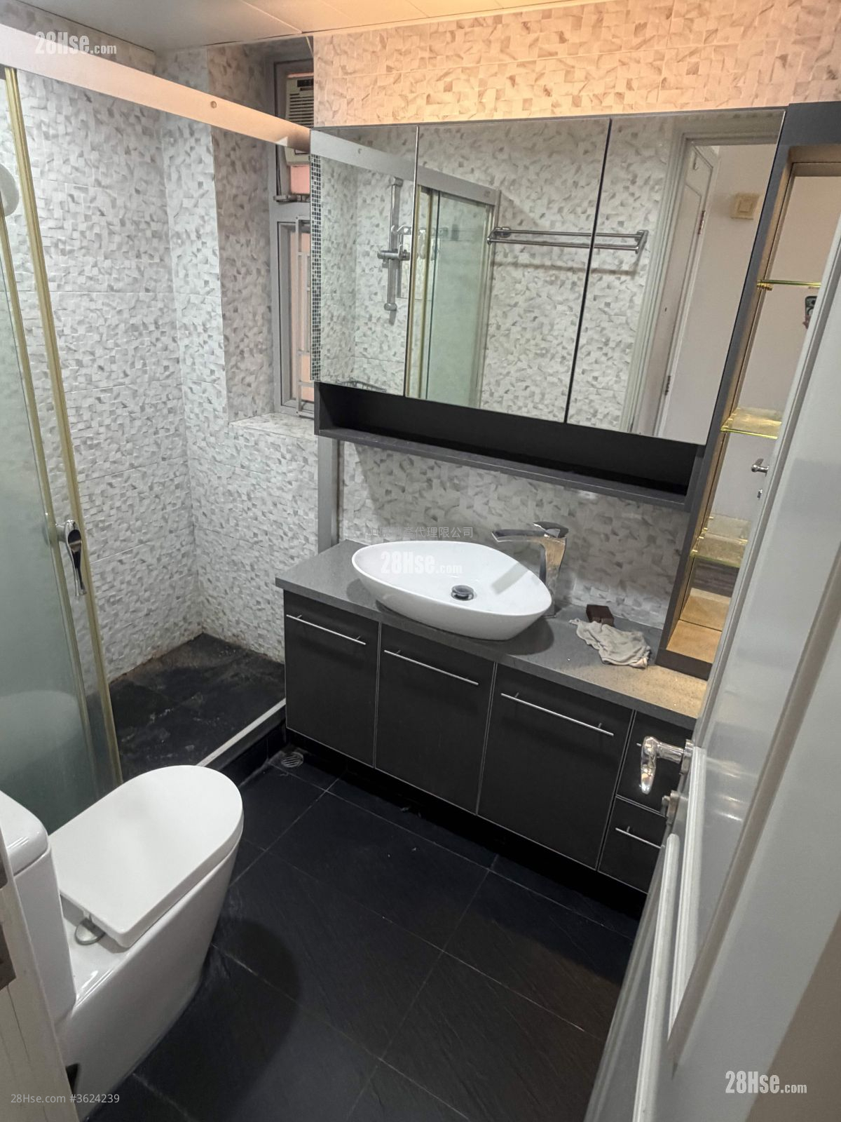 Vianni Cove Sell 2 Bedrooms 544 ft² Vianni Cove Sell 2 Bedrooms 544 ft²