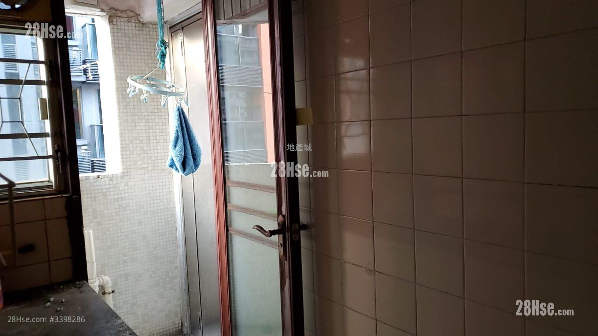 Hiu Wah Building Rental 2 Bedrooms , 1 Bathroom 360 ft² Hiu Wah Building Rental 2 Bedrooms , 1 Bathroom 360 ft²