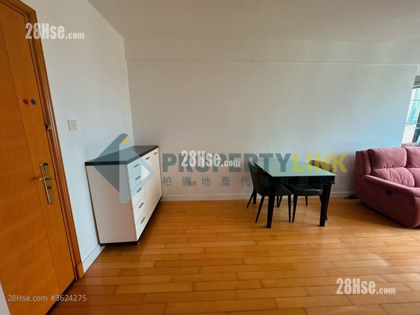 Queen's Terrace Rental 2 Bedrooms , 1 Bathroom 411 ft² Queen's Terrace Rental 2 Bedrooms , 1 Bathroom 411 ft²