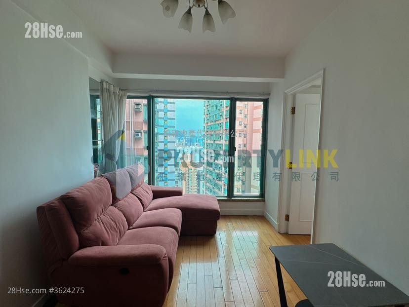 Queen's Terrace Rental 2 Bedrooms , 1 Bathroom 411 ft²