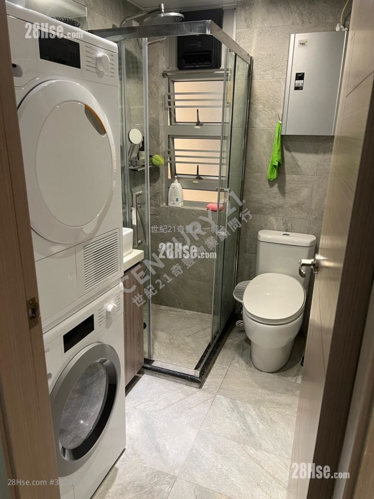 Ravana Garden Sell 3 Bedrooms , 2 Bathrooms 643 ft² Ravana Garden Sell 3 Bedrooms , 2 Bathrooms 643 ft²