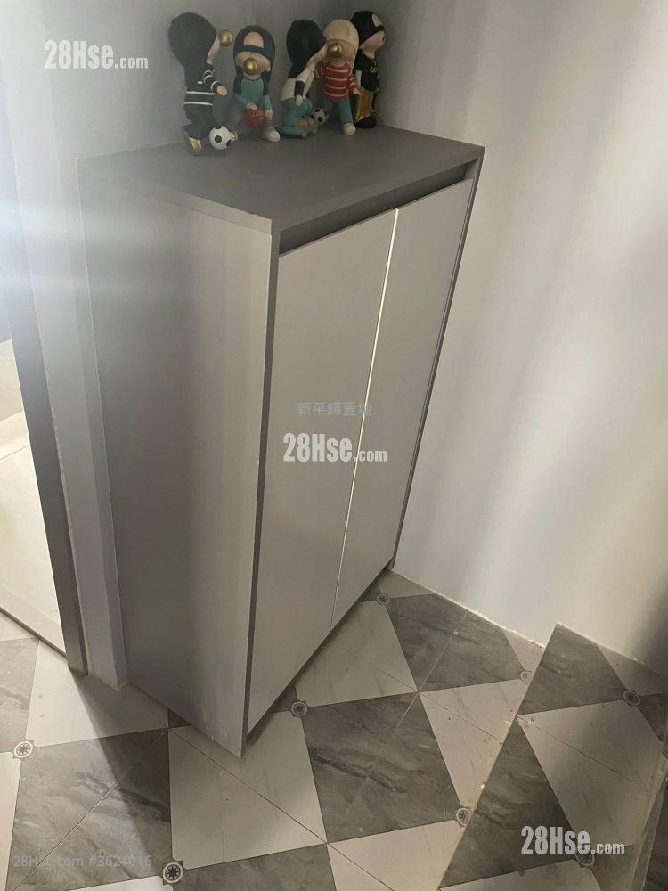 Tsung Nga Building Rental Studio , 1 Bathroom 100 ft² Tsung Nga Building Rental Studio , 1 Bathroom 100 ft²