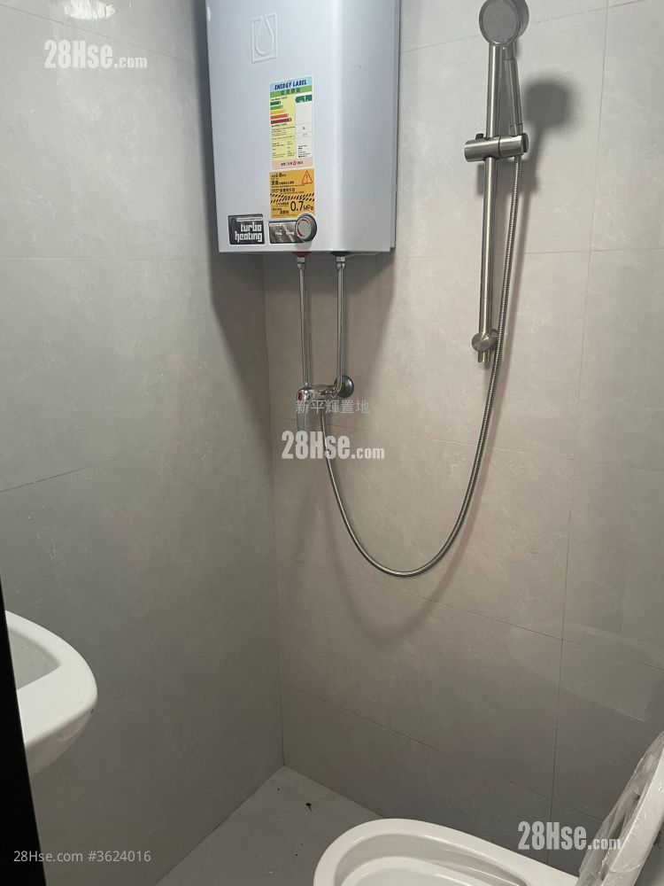 Tsung Nga Building Rental Studio , 1 Bathroom 100 ft² Tsung Nga Building Rental Studio , 1 Bathroom 100 ft²