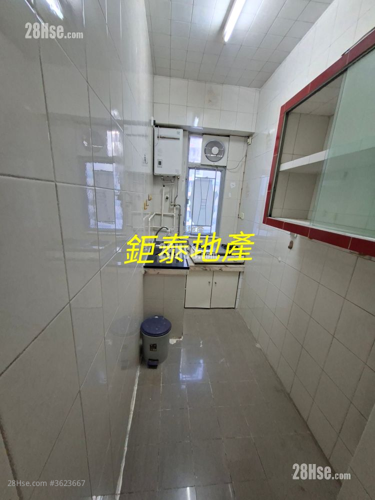 Grandview Building Rental 3 Bedrooms , 1 Bathroom Grandview Building Rental 3 Bedrooms , 1 Bathroom