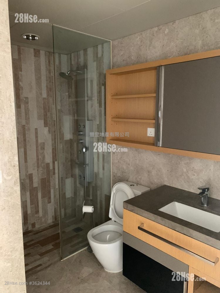 形品 租盤 3 房 , 2 浴室 751 平方呎 形品 租盤 3 房 , 2 浴室 751 平方呎