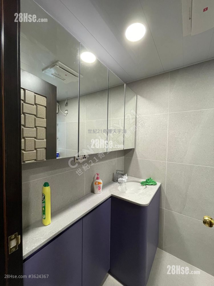 Kam Chun Court Sell 2 Bedrooms , 1 Bathroom 447 ft² Kam Chun Court Sell 2 Bedrooms , 1 Bathroom 447 ft²