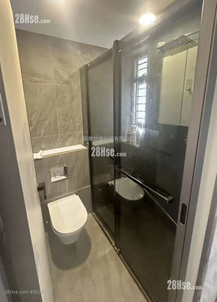 Kwun Tak Court Sell 449 ft² Kwun Tak Court Sell 449 ft²