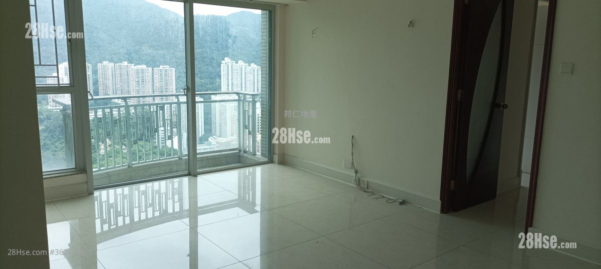 名城 售盤 4 房 , 2 浴室 958 平方呎 名城 售盤 4 房 , 2 浴室 958 平方呎