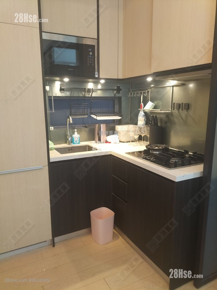 Eltanin Square Mile Rental 2 Bedrooms , 1 Bathroom 390 ft² Eltanin Square Mile Rental 2 Bedrooms , 1 Bathroom 390 ft²