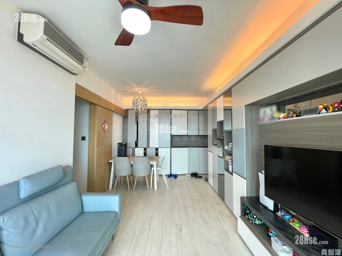 Metro Town Rental 3 Bedrooms , 2 Bathrooms 678 ft² Metro Town Rental 3 Bedrooms , 2 Bathrooms 678 ft²