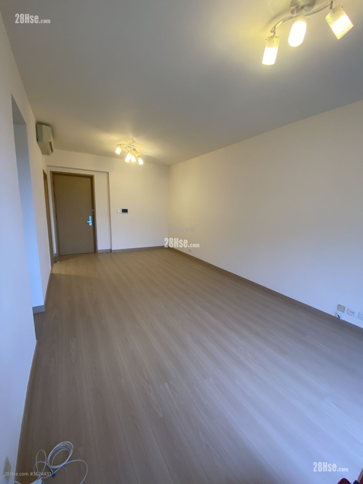 Dragons Range Rental 3 Bedrooms , 2 Bathrooms 985 ft² Dragons Range Rental 3 Bedrooms , 2 Bathrooms 985 ft²