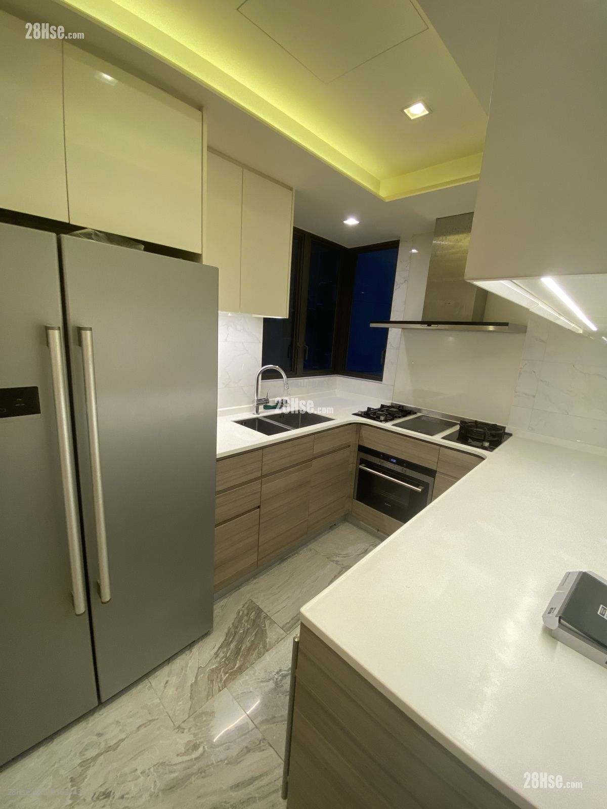 Dragons Range Rental 3 Bedrooms , 2 Bathrooms 985 ft² Dragons Range Rental 3 Bedrooms , 2 Bathrooms 985 ft²