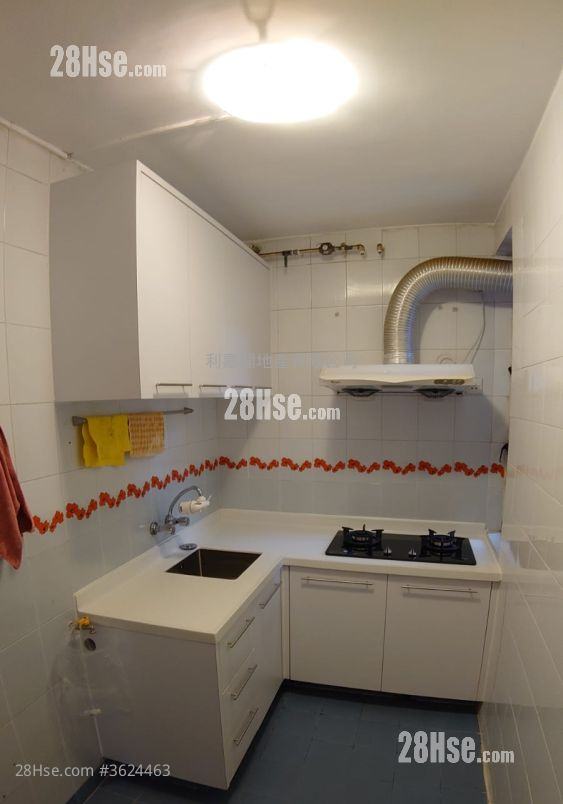 Heng Fa Chuen Sell 2 Bedrooms , 1 Bathroom 473 ft² Heng Fa Chuen Sell 2 Bedrooms , 1 Bathroom 473 ft²