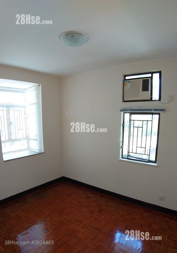 Heng Fa Chuen Sell 2 Bedrooms , 1 Bathroom 473 ft² Heng Fa Chuen Sell 2 Bedrooms , 1 Bathroom 473 ft²