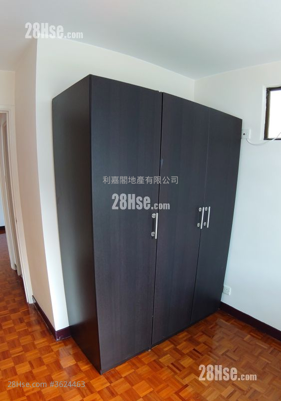 Heng Fa Chuen Sell 2 Bedrooms , 1 Bathroom 473 ft² Heng Fa Chuen Sell 2 Bedrooms , 1 Bathroom 473 ft²