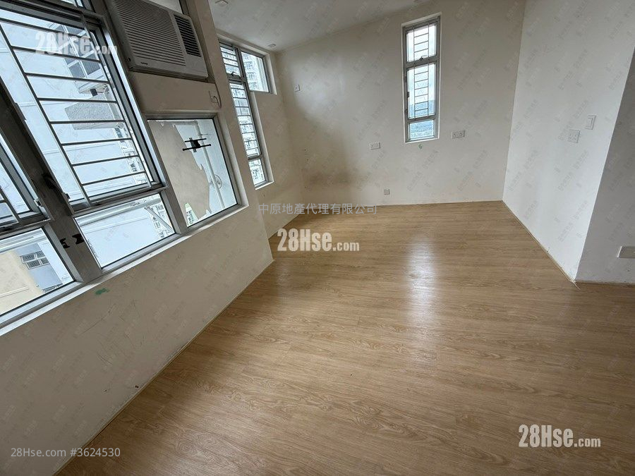 Shan Lai Court Sell 2 Bedrooms 385 ft² Shan Lai Court Sell 2 Bedrooms 385 ft²