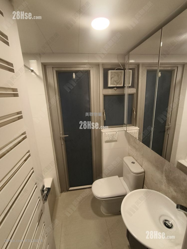 City Point Sell 2 Bedrooms 485 ft² City Point Sell 2 Bedrooms 485 ft²