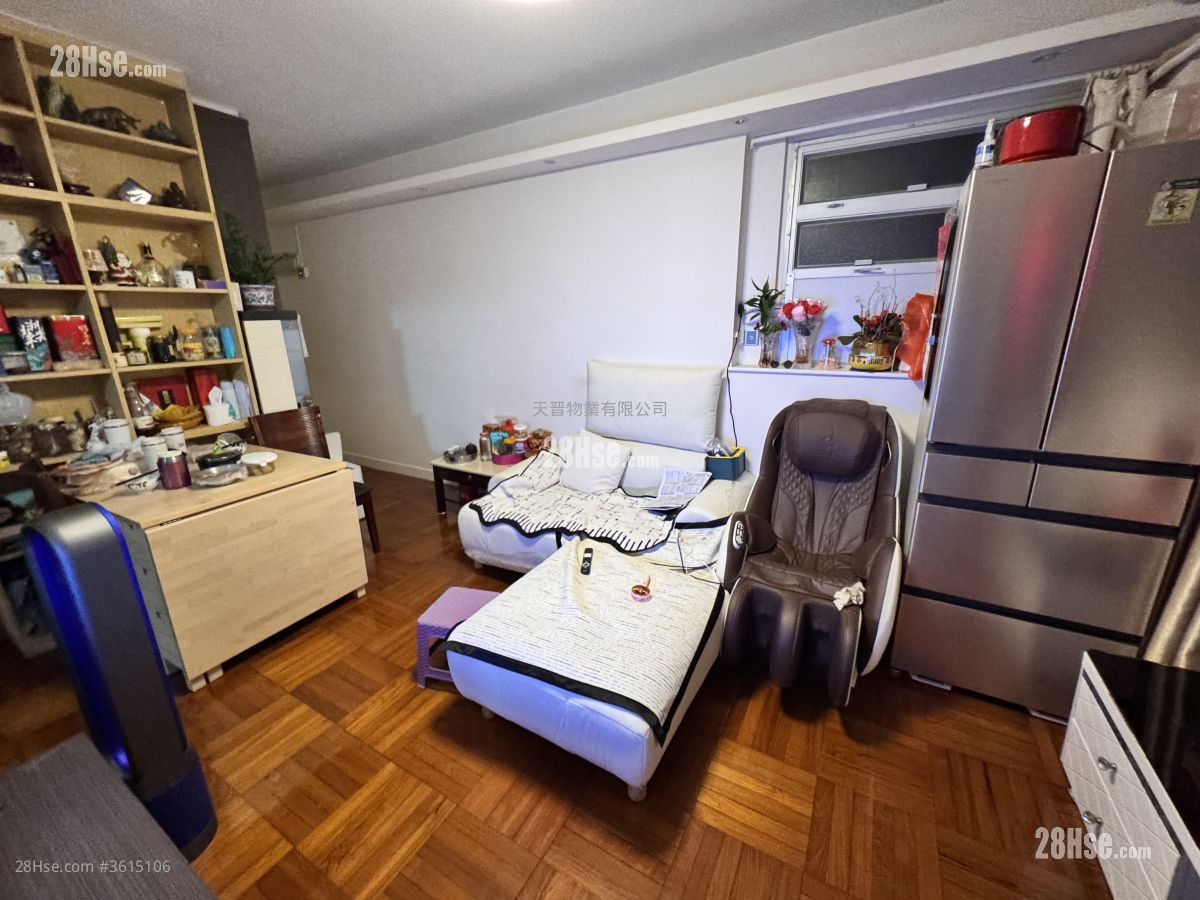 Shung Kim House Sell 3 Bedrooms , 1 Bathroom 616 ft²