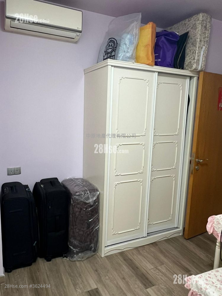 New Haven Sell 2 Bedrooms , 1 Bathroom 603 ft² New Haven Sell 2 Bedrooms , 1 Bathroom 603 ft²