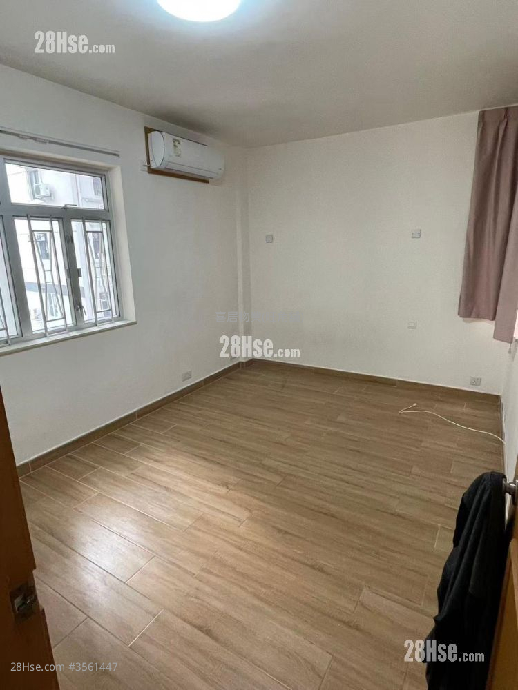 Princess Terrace Rental 4 Bedrooms , 2 Bathrooms 1,073 ft² Princess Terrace Rental 4 Bedrooms , 2 Bathrooms 1,073 ft²