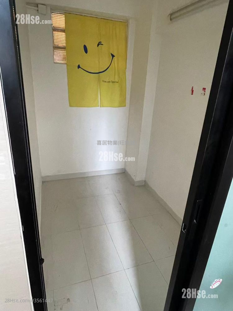 Princess Terrace Rental 4 Bedrooms , 2 Bathrooms 1,073 ft² Princess Terrace Rental 4 Bedrooms , 2 Bathrooms 1,073 ft²