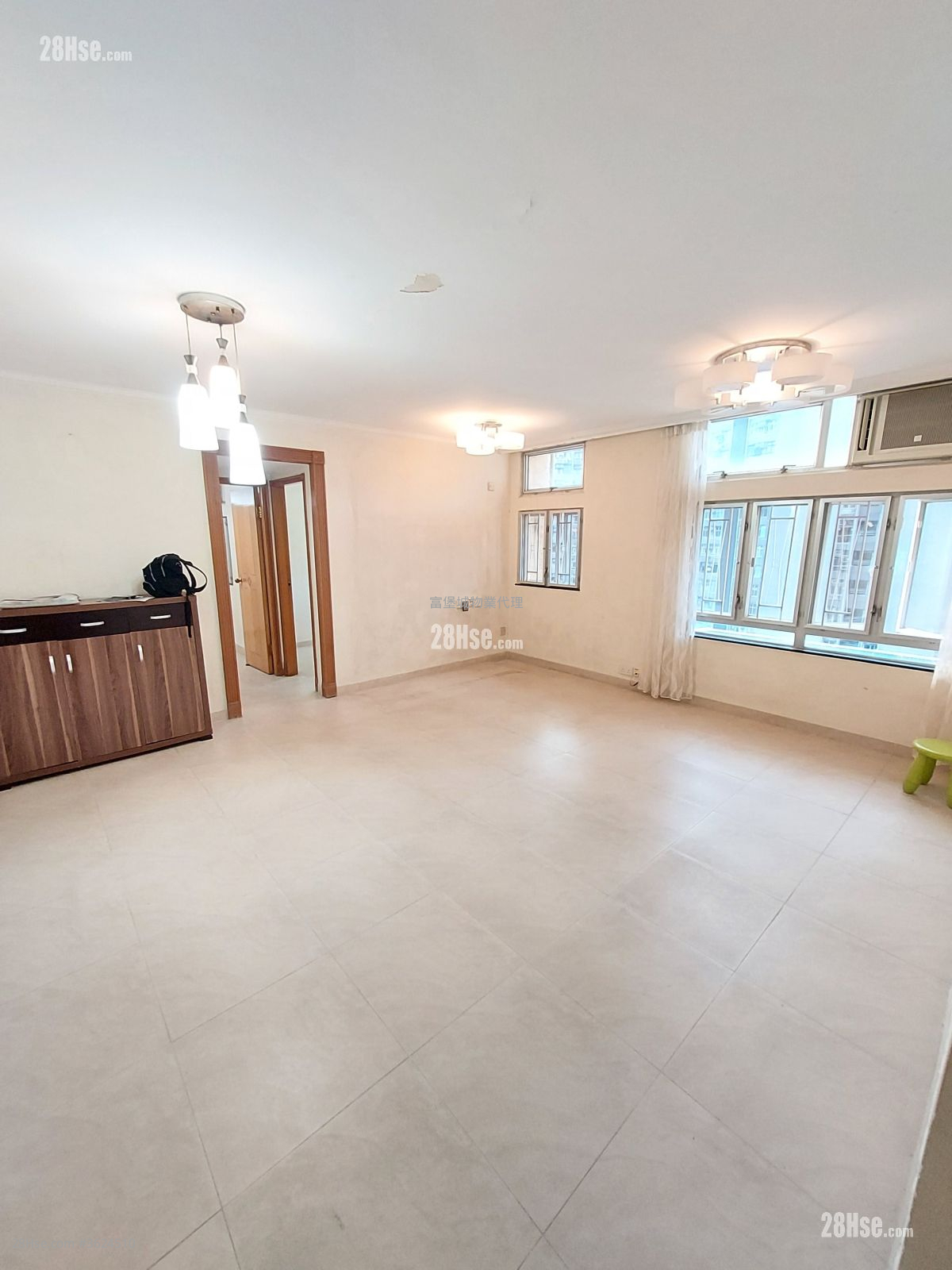 Hong Lam Court Rental 2 Bedrooms , 1 Bathroom 554 ft² Hong Lam Court Rental 2 Bedrooms , 1 Bathroom 554 ft²