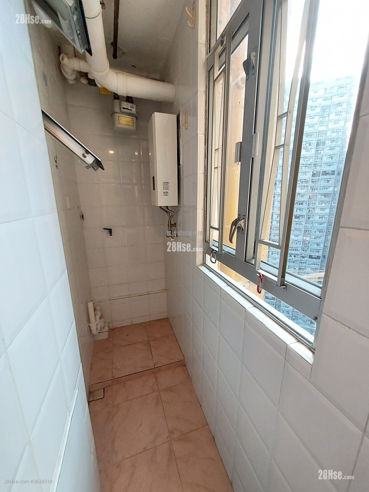 Hong Lam Court Rental 2 Bedrooms , 1 Bathroom 554 ft² Hong Lam Court Rental 2 Bedrooms , 1 Bathroom 554 ft²