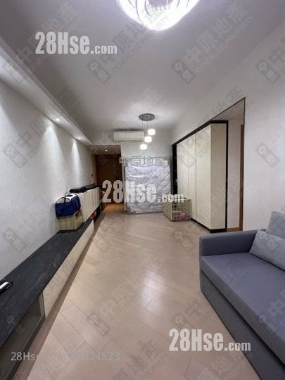 峻巒 售盤 3 房 , 2 浴室 716 平方呎 峻巒 售盤 3 房 , 2 浴室 716 平方呎