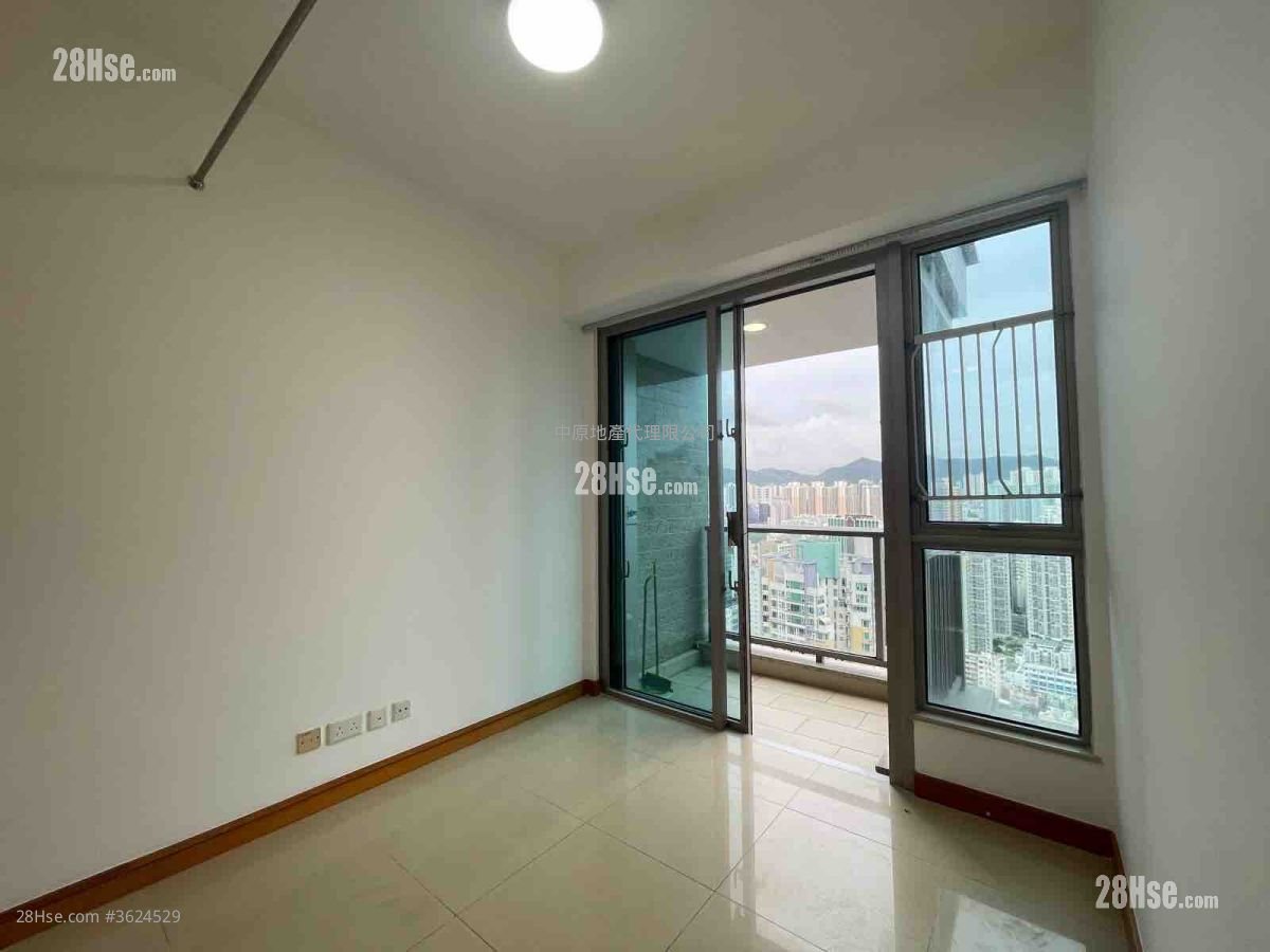 living room: Vision City Rental 2 Bedrooms , 2 Bathrooms 507 ft² living room: Vision City Rental 2 Bedrooms , 2 Bathrooms 507 ft²