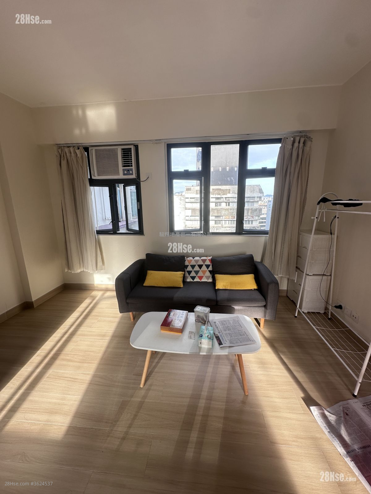 恆隆銀行大廈 租盤 2 房 , 1 浴室 420 平方呎 恆隆銀行大廈 租盤 2 房 , 1 浴室 420 平方呎