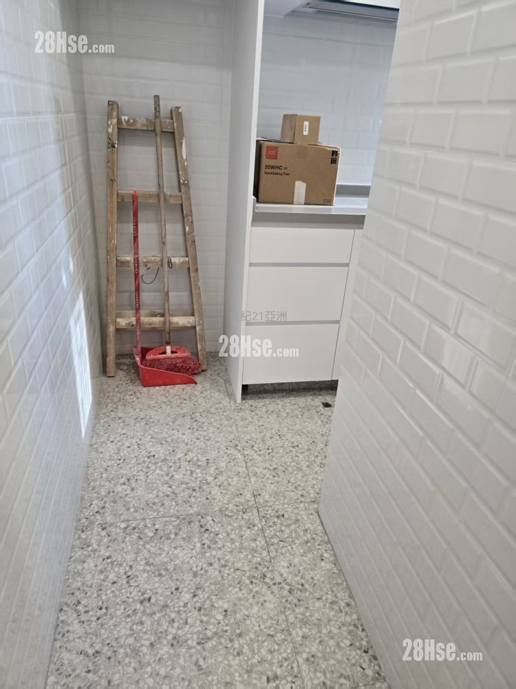 新春園大廈 租盤 2 房 , 1 浴室 299 平方呎 新春園大廈 租盤 2 房 , 1 浴室 299 平方呎