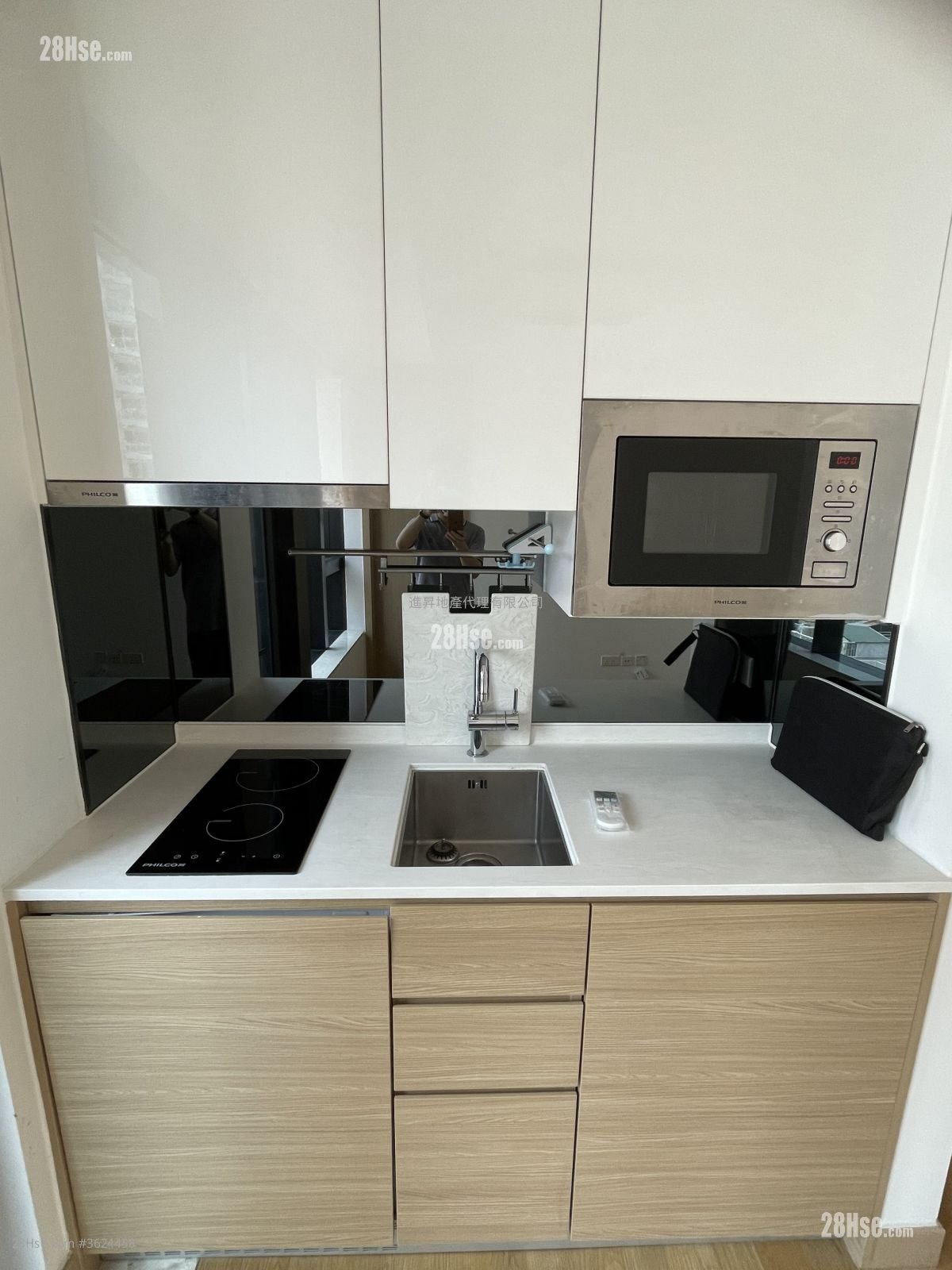 The Amused Rental 1 Bedroom , 1 Bathroom 299 ft² The Amused Rental 1 Bedroom , 1 Bathroom 299 ft²