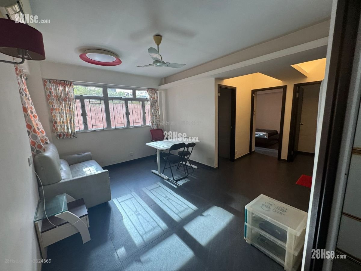 崇儉樓 售盤 3 房 , 1 浴室 616 平方呎