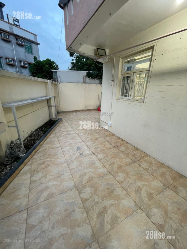 村屋 租盤 1 房 , 1 浴室 350 平方呎 村屋 租盤 1 房 , 1 浴室 350 平方呎