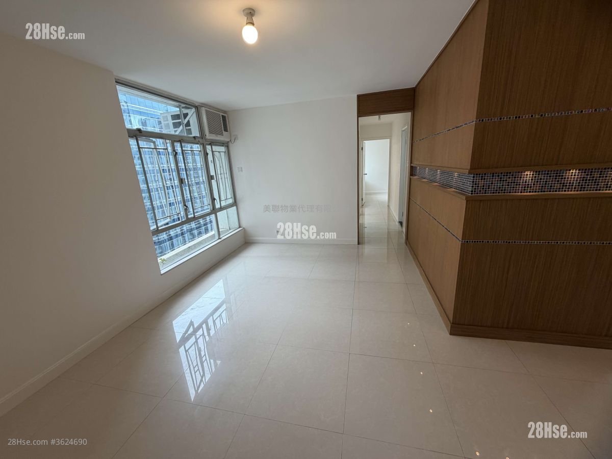 Taikoo Shing Rental 3 Bedrooms , 2 Bathrooms 717 ft²