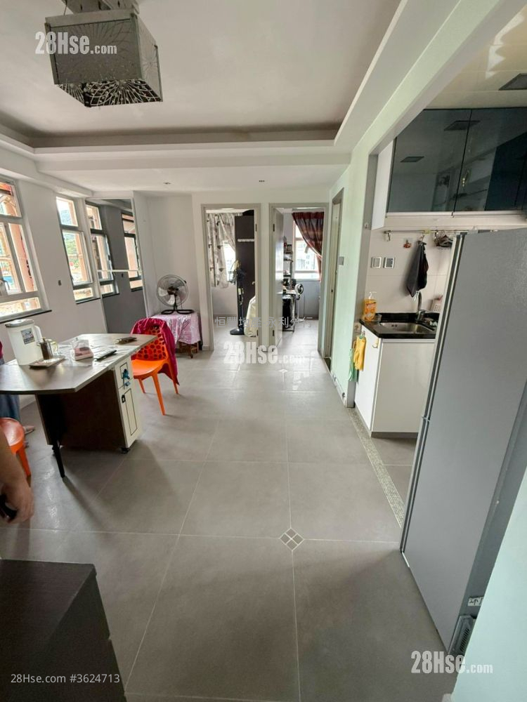 富明閣 租盤 2 房 , 1 浴室 405 平方呎