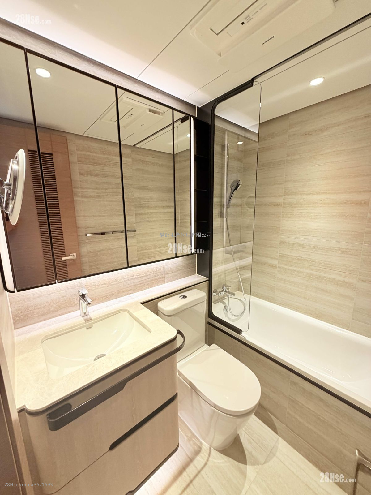 High Park Rental 2 Bedrooms , 1 Bathroom 420 ft² High Park Rental 2 Bedrooms , 1 Bathroom 420 ft²