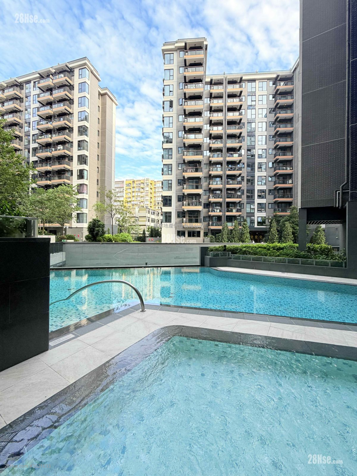 High Park Rental 2 Bedrooms , 1 Bathroom 420 ft² High Park Rental 2 Bedrooms , 1 Bathroom 420 ft²