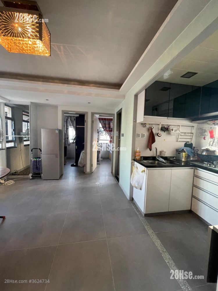 富明閣 租盤 2 房 , 1 浴室 405 平方呎